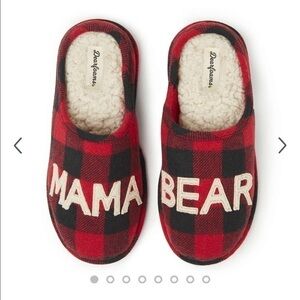 𝅺NWT Dearfoams Mama Bear Red Black Plaid Slippers L 9-10